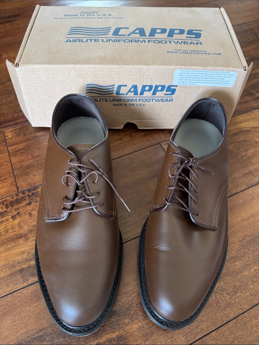 CAPPS Men’s Brown Leather Derby Shoe – Classic Work Oxford